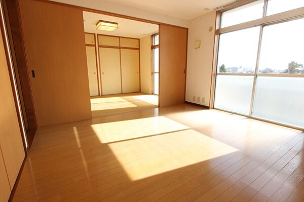 apartment 茨城県石岡市府中
地図を見る