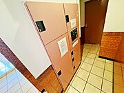 【宅配ボックス】不在時の荷物の受取もできます。