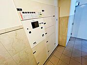 【宅配ボックス】不在時の荷物の受取もできます。