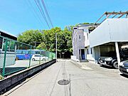 前面道路(西側・公道約5.0m)