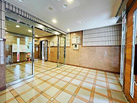 安心の【オートロックセキュリティ】良好な管理体制