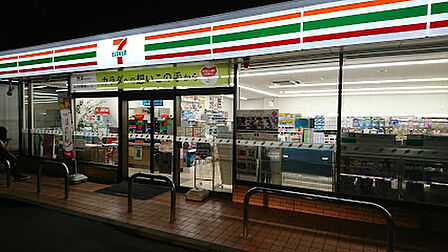 セブン-イレブン 稲城中央橋前店 徒歩7分