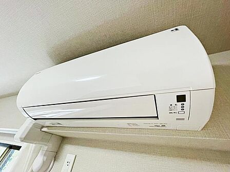 寝室に【エアコン】2台新規設置済