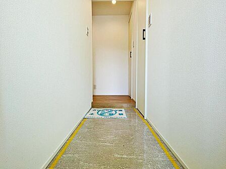 人感センサー付き照明の玄関です。