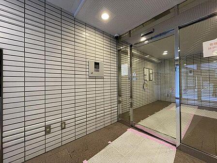 安心の【オートロックセキュリティ】良好な管理体制