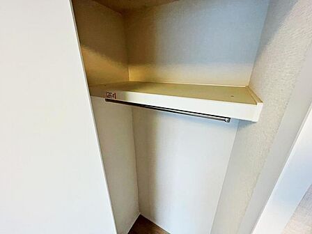 寝室収納