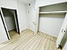収納：寝室収納。全居室収納あり。