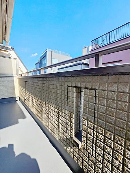 バルコニーを拡大表示