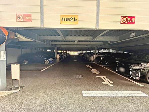 駐車場を拡大表示