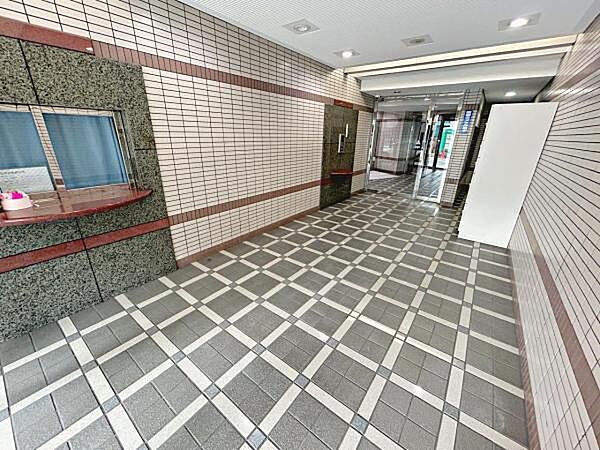 エントランスを拡大表示