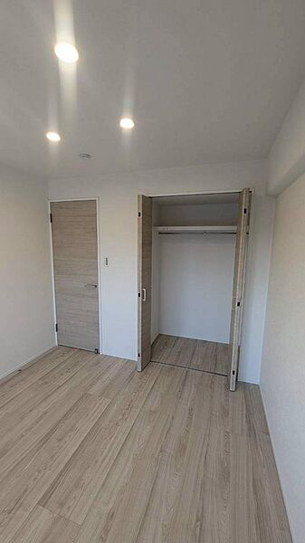 洋室を拡大表示