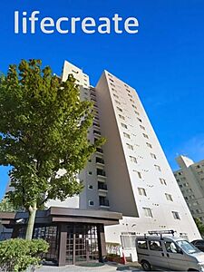外観:【駅徒歩9分!】地下鉄東豊線「豊平公園」駅歩9分、「学園前」駅歩11分。通勤・通学、お買い物もストレスフリー。毎日の時間を有効に使える、利便性◎な好立地です。 外観:【駅徒歩9分!】地下鉄東豊線「豊平公園」駅歩9分、「学園前」駅歩11分。通勤・通学、お買い物もストレスフリー。毎日の時間を有効に使える、利便性◎な好立地です。