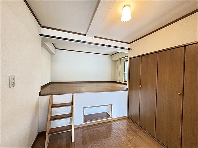 寝室