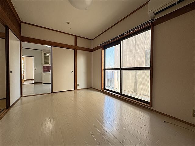 寝室
