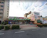 食品館アプロ東加賀屋店 704m