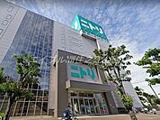 ニトリ西成店 414m