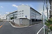 私立建国中学校 453m