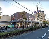 デイリーカナートイズミヤ岸里店 334m