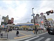 ローソン岸里駅前店 592m