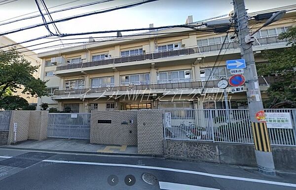 画像21:大阪市立住吉第一中学校 1262m
