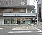 周辺：ファミリーマート七条新町店まで400m