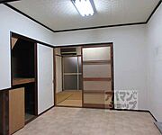 1階リビングです