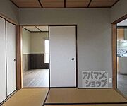 明るいお部屋です