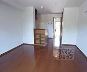 奥行きがあり広いお部屋です・
