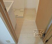 脱衣所も広々です
