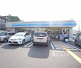 ローソン伏見新堀川店まで273m