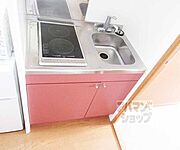 コンパクトなキッチンで使いやすいです