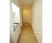 幅のある広い廊下です・