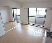 東向きのお部屋です。