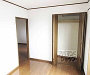 クローゼット付きの洋室です・