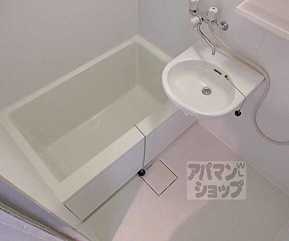 浴室