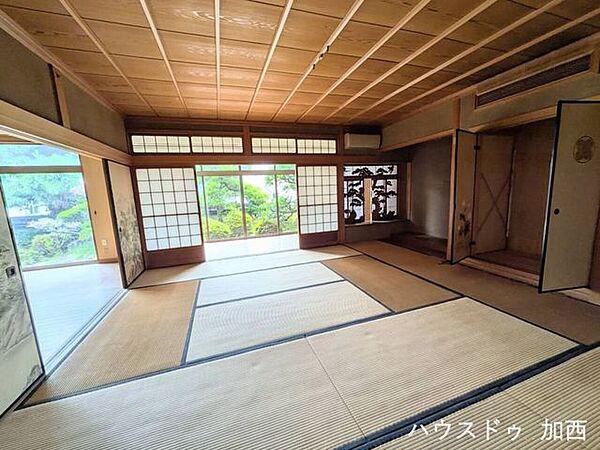 和室を拡大表示