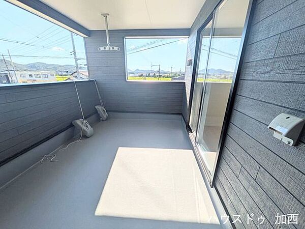 バルコニーを拡大表示