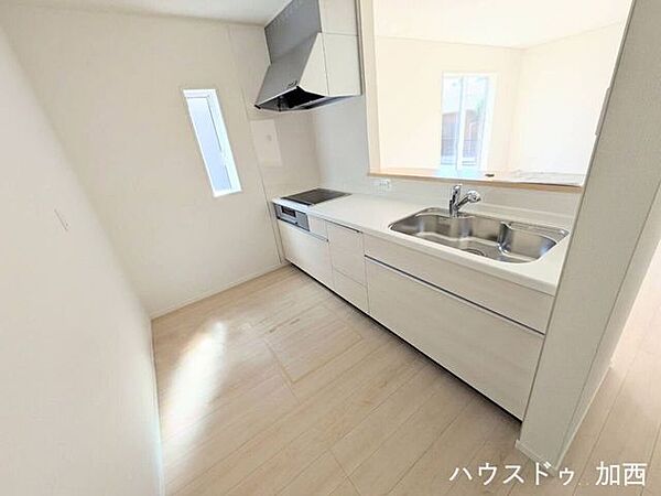 キッチンを拡大表示