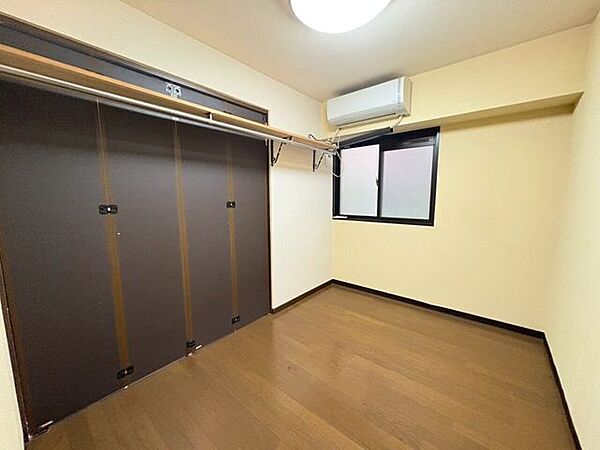 洋室を拡大表示