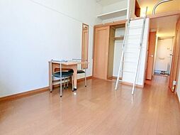 レオパレスＳＵＮ 101 1階1Kのリビング/ダイニング