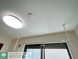 ペルラ 102 1階ワンルームのリビング/ダイニング