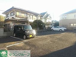 19 / 23