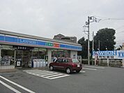 ローソン立川西砂町2丁目店 徒歩5分。コンビニ 390m