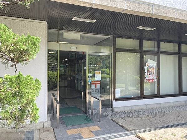 奈良市役所内郵便局まで1400メートル