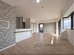 近鉄大阪線 真菅駅 徒歩9分の賃貸マンション 2階5LDKのリビング/ダイニング