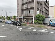 セブンイレブン　奈良芝辻町店まで320メートル