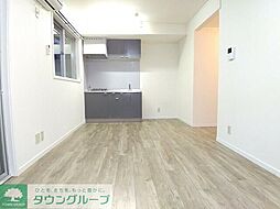 ブランカーセ D 1階ワンルームのリビング/ダイニング