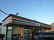 セブンイレブン三鷹新川2丁目店 349m