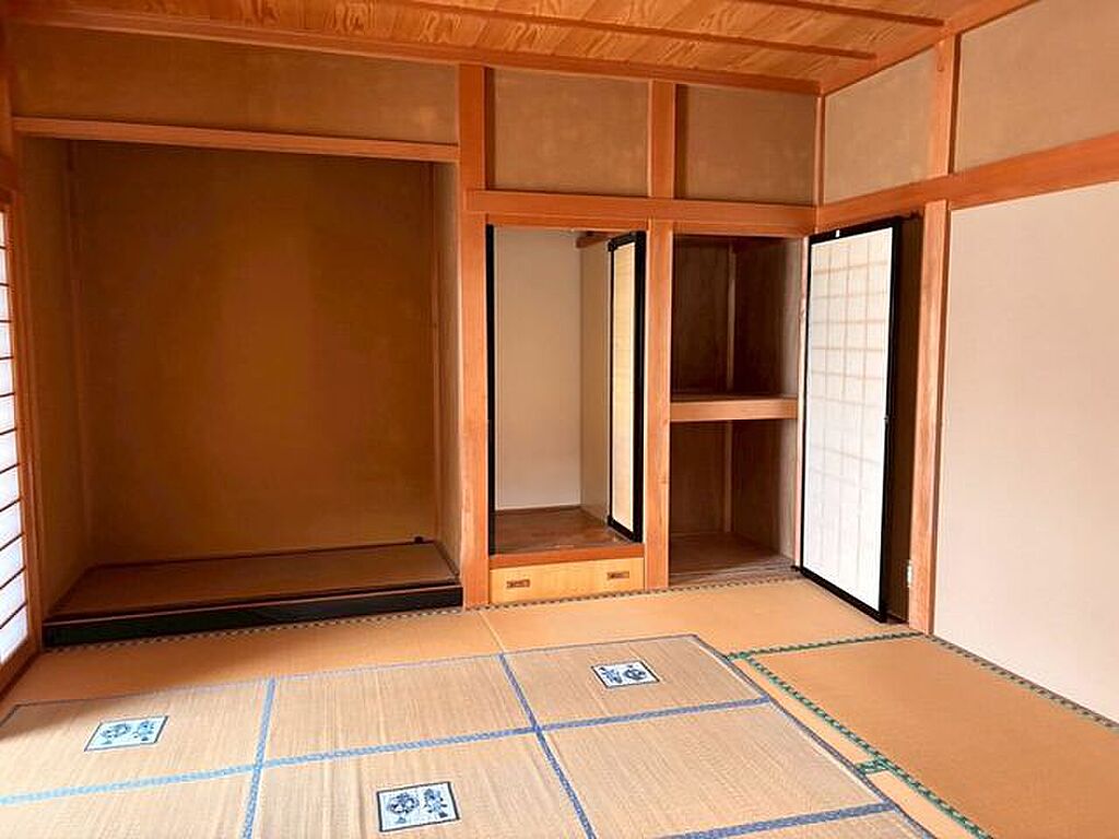 detached 岐阜県不破郡垂井町綾戸1084番14、11、15、2、3