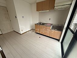 都営新宿線 篠崎駅 徒歩3分の賃貸マンション 4階1DKのリビング/ダイニング